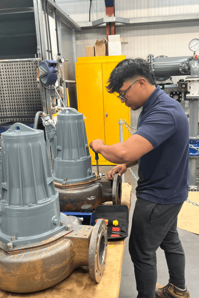 Repairs workshop pump repair